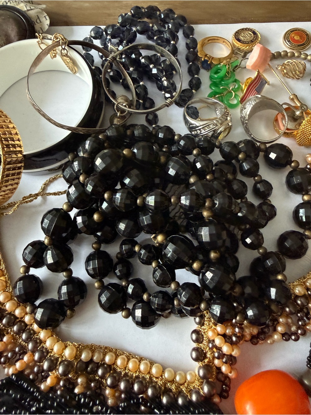 Vintage Women’s Large Jewelry lot Necklaces, Bracelets. Earrings, Rings